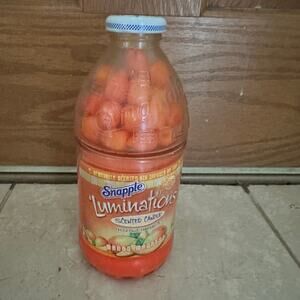 Snapple Luminations Mango Madness Scented Candle Removable Air Infuser *80% left